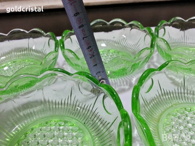 стари стъклени купички цветно зелено стъкло , снимка 3 - Антикварни и старинни предмети - 53398138