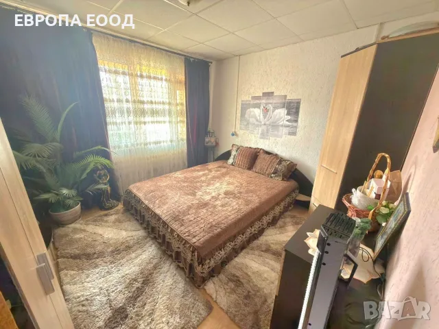 Продава етаж от къща в кв.Пинета, снимка 4 - Етаж от къща - 56326347
