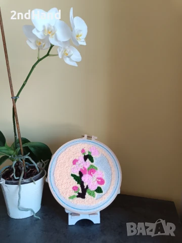 Пънч /фъкана бродерия пано с цветя, снимка 2 - Декорация за дома - 51319698