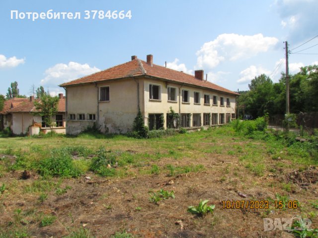 Бивше училище с общежитие в с. Къкрина (на 250 метра от Къкринско ханче), снимка 2 - Други - 41515697