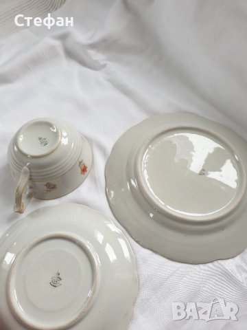 Порцеланов комплект, снимка 6 - Антикварни и старинни предмети - 51941668