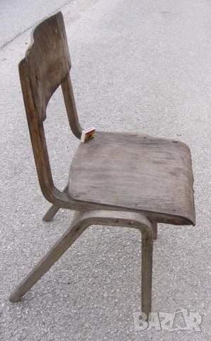 Оригинал Български Дървен СТОЛ 42x50x82 см тип профилен Седалка с Облегалка Колекция Столове БАРТЕР, снимка 5 - Столове - 51099369