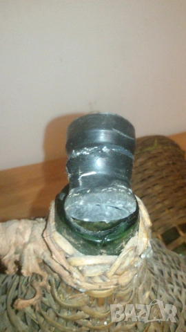 Лот 4 дамаджани, снимка 13 - Буркани, бутилки и капачки - 53367075