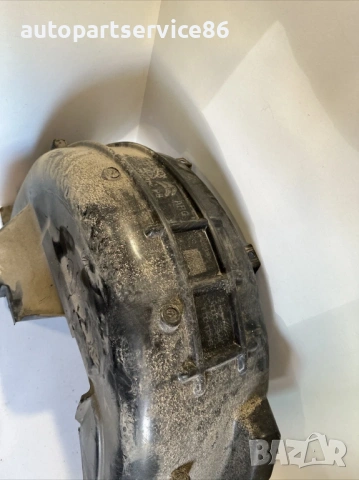 Калник за заден ляво колело за Peugeot 3008 1.2T (2022) 9810125680, снимка 2 - Части - 53604265