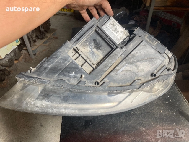 Десен фар ксенон за Audi Q7. Кю7. Преди фейслифт.  06-09. Не завиващ. 4L0941004A. Обурудван. , снимка 7 - Части - 51908597