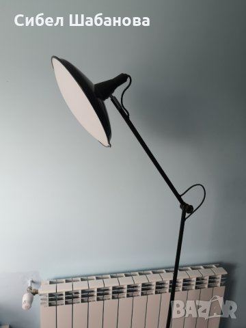 Продавам стояща лампа за под, снимка 1 - Лампиони - 35913421