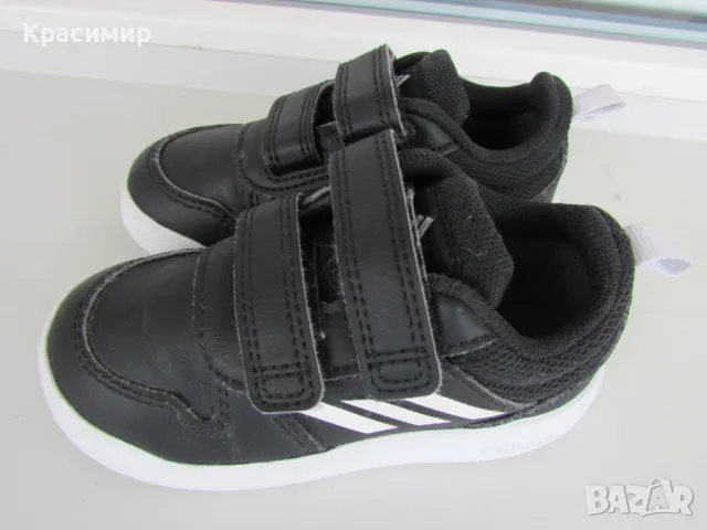 Детски маратонки Adidas Tensaur, снимка 5 - Детски маратонки - 49213541