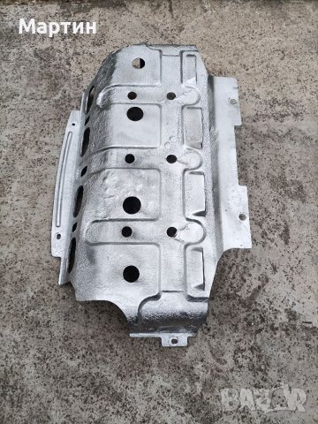 Кора под двигателя ( метална ) за Киа Соренто - дизел 2.5 CRDI  16 V - 140 к.с. , снимка 3 - Части - 41387651