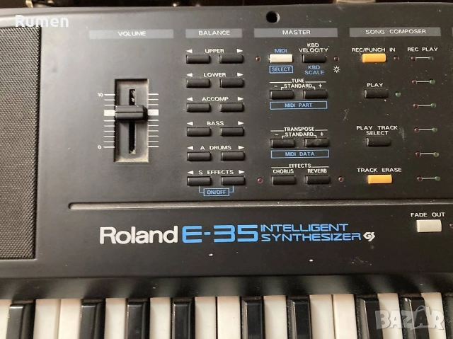 Продава се ROLAND , снимка 5 - Синтезатори - 52940502