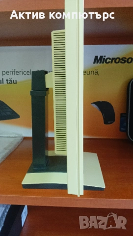 Монитор Fujitsu-Siemens B19-5 B клас 19", снимка 2 - Монитори - 53166187