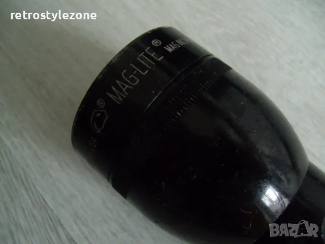 № 7913 стар фенер MAG-LITE  USA  - метален  - работещ   - захранване - 2 батерии, снимка 3 - Други ценни предмети - 49339175