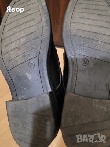 Официални кожени обувки 38 номер, снимка 5 - Официални обувки - 53835459