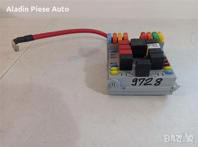 Табло с предпазители / Панел Alfa Romeo 159 2.4 JTDM код 50510967 , снимка 4 - Аксесоари и консумативи - 51740056