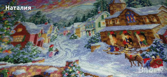 Ръчно бродиран гоблен "Holiday Village" на Dimensions без рамка, снимка 3 - Гоблени - 55838897