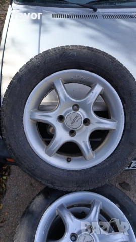 Слуминиев Джанти с гуми 14" VW 4x100, снимка 3 - Гуми и джанти - 50728942