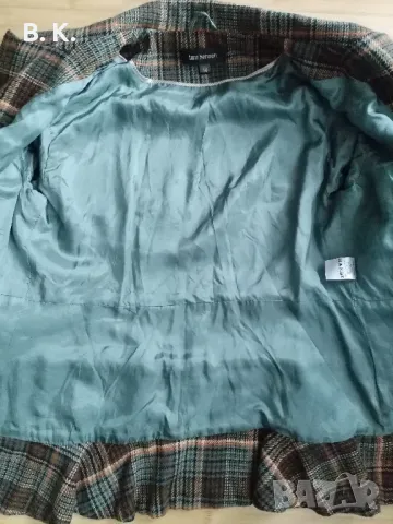 Дамско красиво сако, снимка 5 - Сака - 47570895