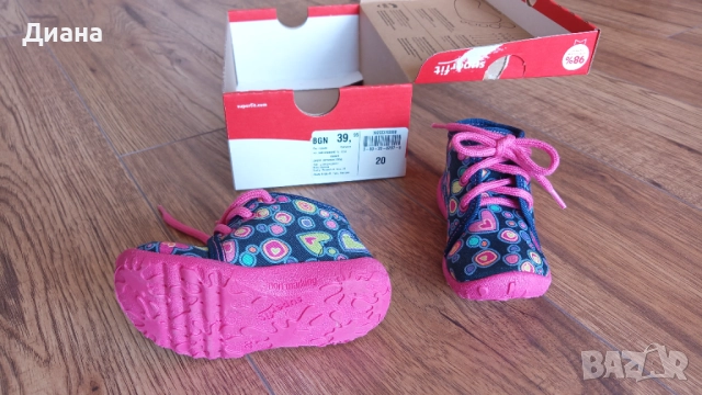Пантофи Superfit 20 номер, снимка 2 - Бебешки обувки - 51984330