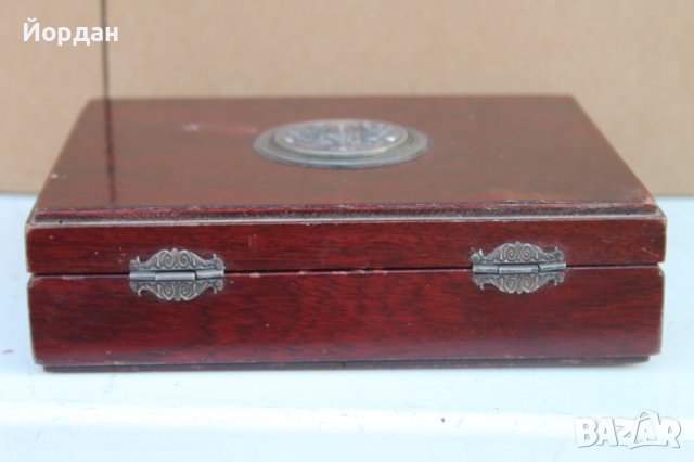 Дървена кутия за бижута със сребърен обков, снимка 6 - Антикварни и старинни предмети - 42234502