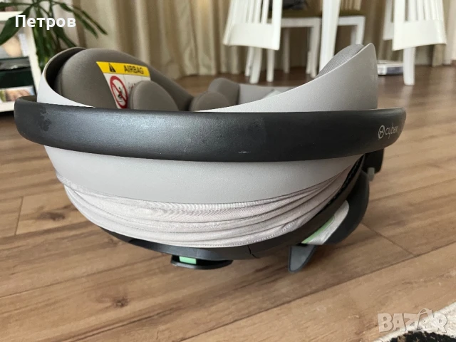 Стол за кола Cybex Cloud G I-Size Lava Grey, снимка 3 - Столчета за кола и колело - 51030391