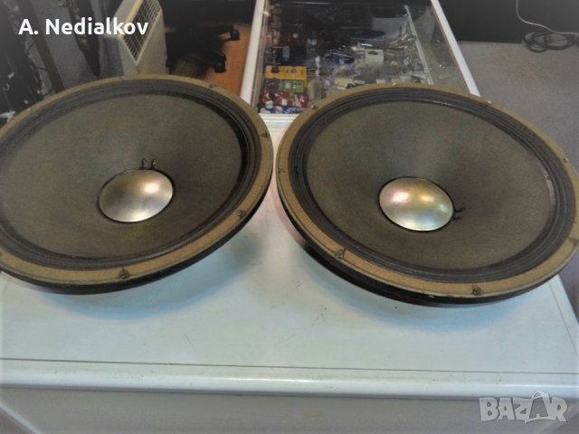 2 JBL K130 lodspeakers, снимка 1 - Тонколони - 39797757