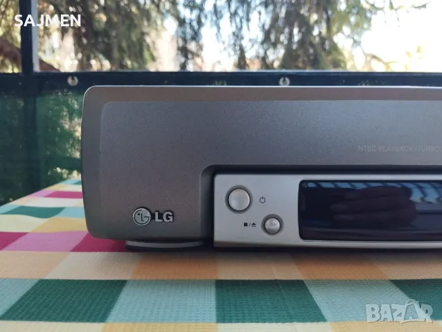 LG -H999P VHS, снимка 4 - Плейъри, домашно кино, прожектори - 49881144