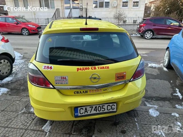 Предлагам под аренда Опел Астра 130 € на седмица!, снимка 4 - Таксиметрови шофьори - 46749439
