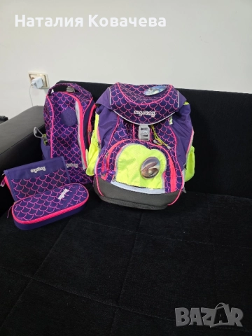 Ученическа раница комплект, снимка 8 - Раници - 52440976