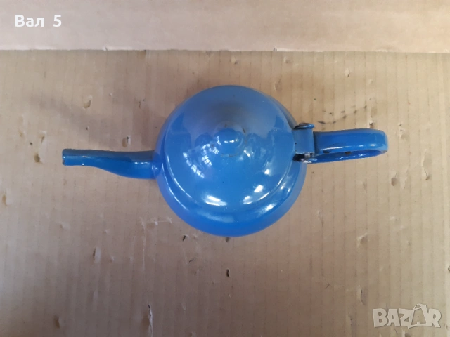 Красив стар малък емайлиран чайник, снимка 5 - Антикварни и старинни предмети - 53750591