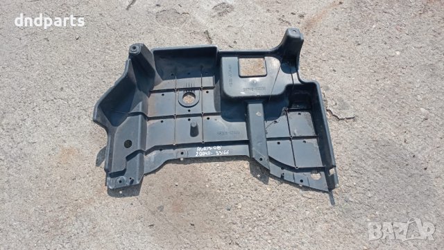 Пластмаса под купе Toyota Auris 2.0D4D 2008г.	