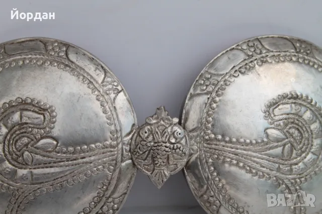 Сребърни пафти от народна носия, снимка 4 - Антикварни и старинни предмети - 50024176