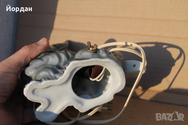 Немска порцеланова лампа куче 1930-1940 та година, снимка 6 - Колекции - 53113429