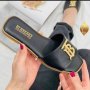 Топ модел дамски чехли и качество в 3 цвята, снимка 1 - Чехли - 40884381