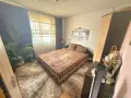 Продава етаж от къща в кв.Пинета, снимка 4