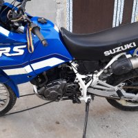 Само на части Suzuki dr 650, снимка 5 - Мотоциклети и мототехника - 35884171