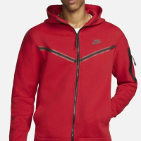 Мъжки червен екип Nike, снимка 3 - Спортни дрехи, екипи - 44561100