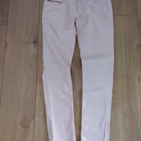 Панталони бледо розов цвят , снимка 1 - Панталони - 41289004