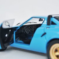 Модел KYOSHO, Lancia Stratos HF, 1:18, снимка 5 - Колекции - 44463447