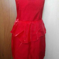 Официална червена рокля с пеплум💕👗 L р-р💕👗 ПРОМОЦИЯ 8лв.❤  код 047, снимка 1 - Рокли - 26190896