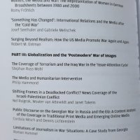 Как се продава войната - ролята на медиите във въоръжени конфликти, снимка 3 - Специализирана литература - 44210522