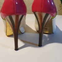Дамски обувки  36-ти номер на висок ток, снимка 4 - Дамски обувки на ток - 41141938