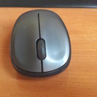 Мишка Logitech M185, снимка 2 - Клавиатури и мишки - 41324318