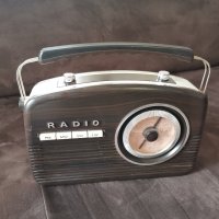 Радио, снимка 1 - Радиокасетофони, транзистори - 40156791
