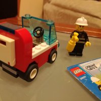 Конструктор Лего - модел LEGO City 30001 - Пожарникарска кола, снимка 3 - Конструктори - 38763286