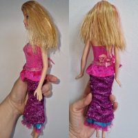 оригинална филмова кукла барби на мател пола с трик, снимка 3 - Кукли - 42139900