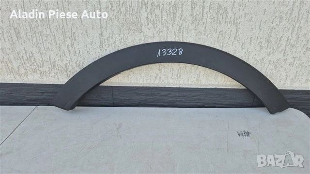 Предна дясна лайсна за калник Kia Sportage година 2010 2011 2012 2013 2014 2015 код 877123U000 , снимка 1