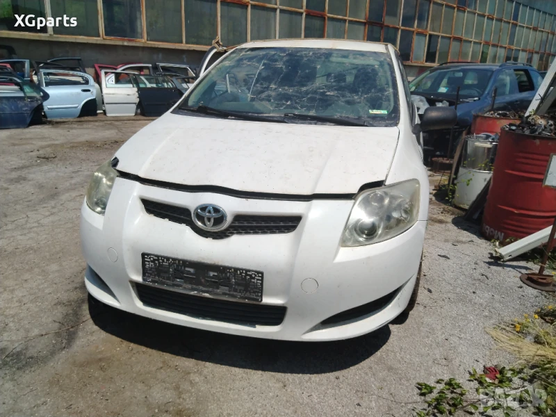 Toyota Auris 1.4D4D 90 к.с. 2010г. на части, снимка 1