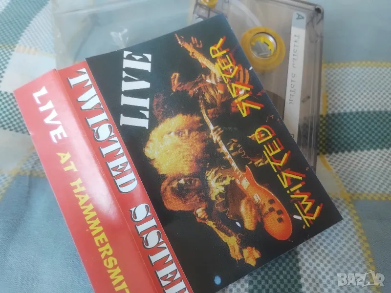 Twisted Sister – Live At Hammersmith - аудио касета музика, снимка 1