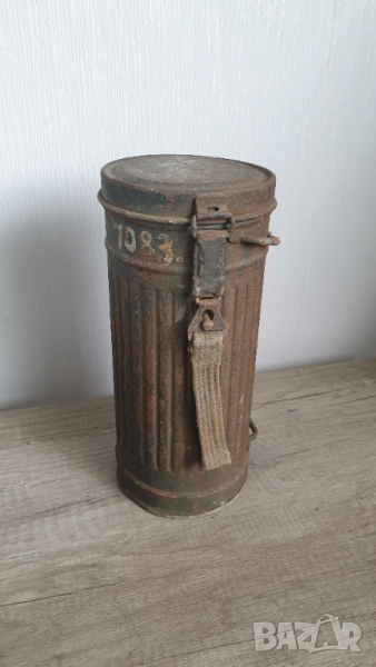 Немски противогаз WW2 , снимка 1