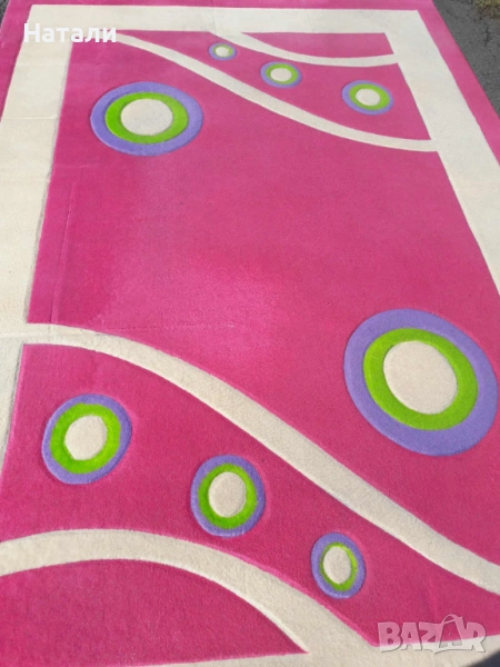 Розов килим, снимка 1