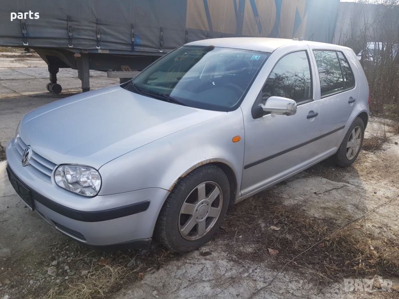 VW Голф 4 1.9 90кс. На части N, снимка 1